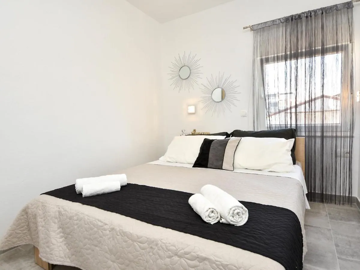 Apartment Silvija-4 By Interhome Vir